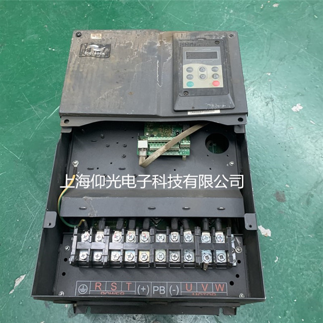 汇川变频器维修MD280系列MD280NT22G/30P报警ERR23短路维修