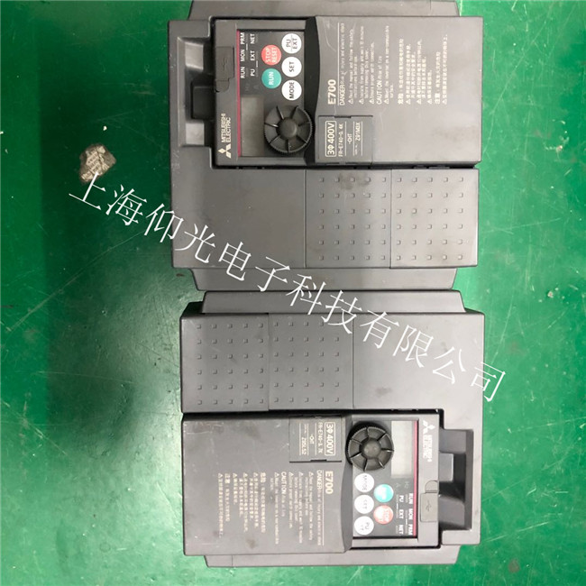 三菱MR-J3伺服驱动器维修显示AL10故障代码