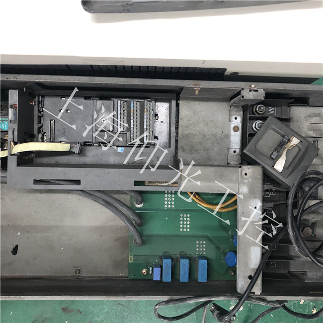 施耐德型号为Altivar 61变频器内冒烟维修