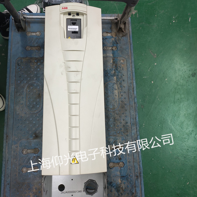 ABB变频器维修型号大全 ACS550-01-072A-4模块炸坏修理快