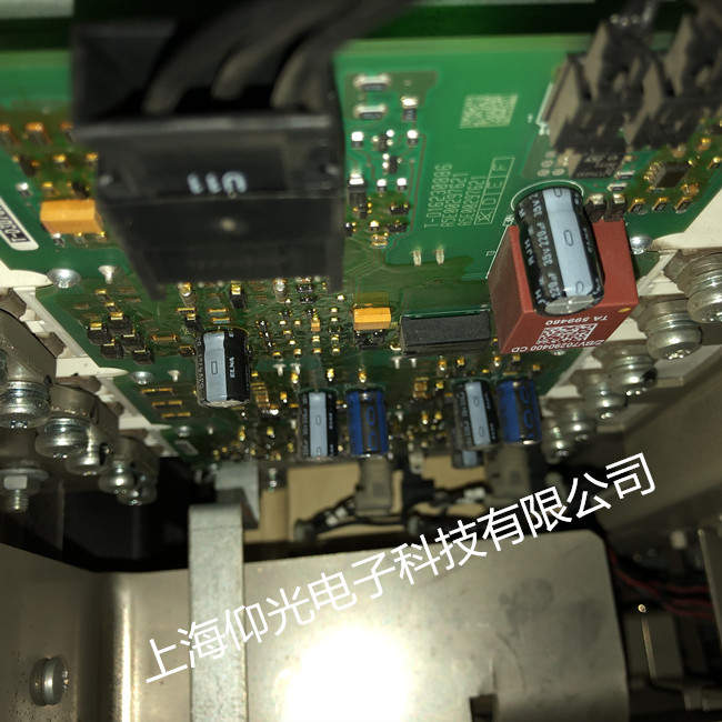 ELUA伺服驱动器维修方法