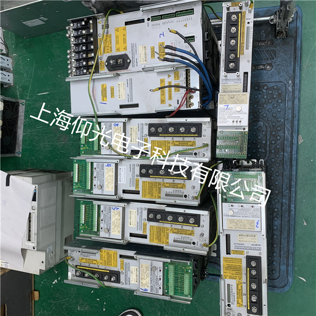 博士力士乐DMA85B1101-D伺服驱动器报F8057代码专业维修