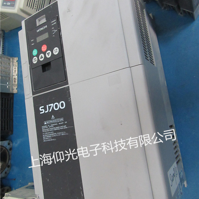 日立变频器维修SJ300-370HFE报警代码显示E101/E102修理