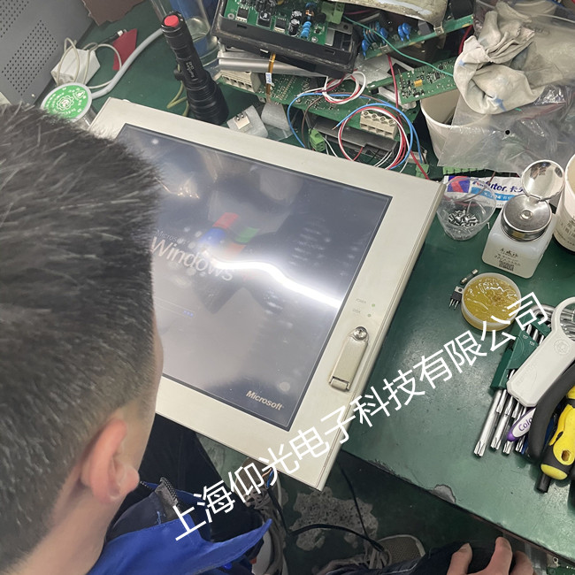 普洛菲斯触摸屏维修GP2501-SC41-24V触摸失灵修理
