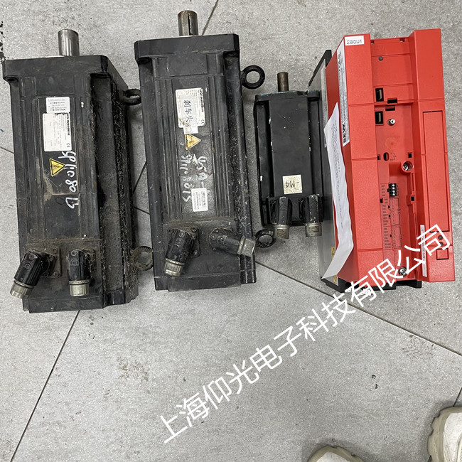 SEW伺服驱动器上电报警F18维修案件