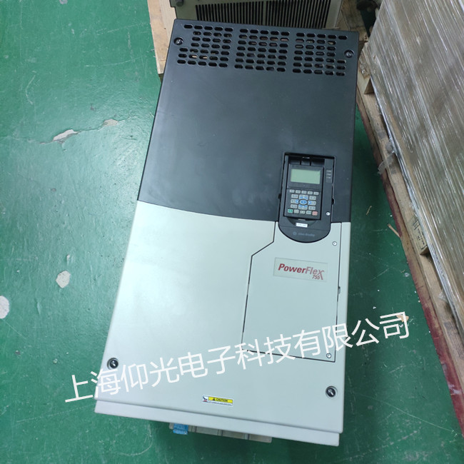 AB变频器维修PowerFlex400系列通电冒火无显示修理