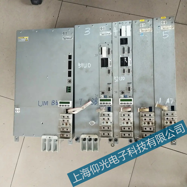 杭州博世力士乐CVF-P2-3.7KW变频器面板显示异常,不停闪烁,如何维修呢