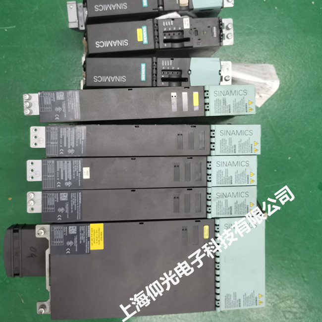 罗兰凹印机西门子伺服驱动器A01696报错维修
