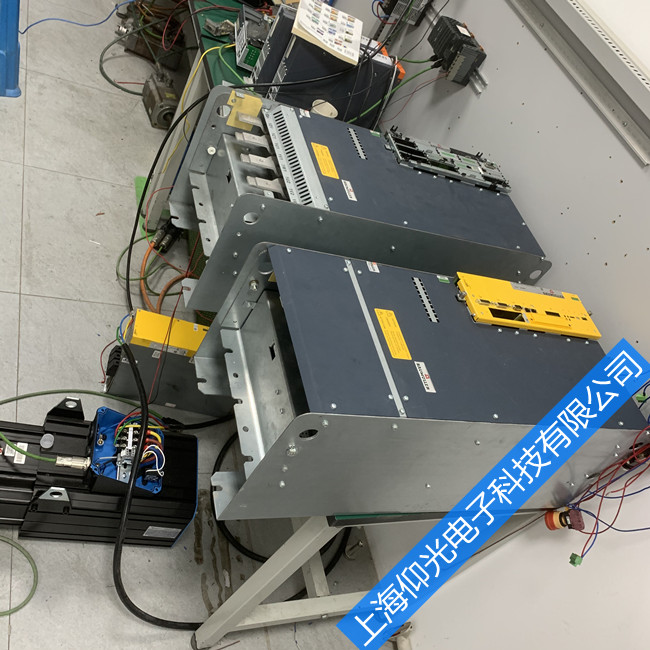 鲍米勒驱动器bm4422不显示数字故障维修