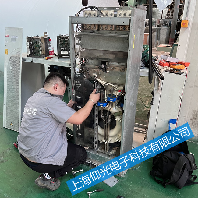 惠山区abb变频器烧坏维修ACS800-07-0440-5出错报警7111维修电话