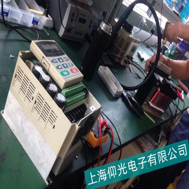台达VFD150B43A变频器振动故障检测维修及运行
