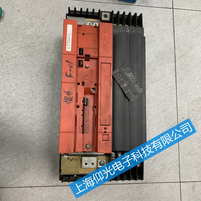 SEW变频器报警01维修MDX60A0300-503-4-00免费检测