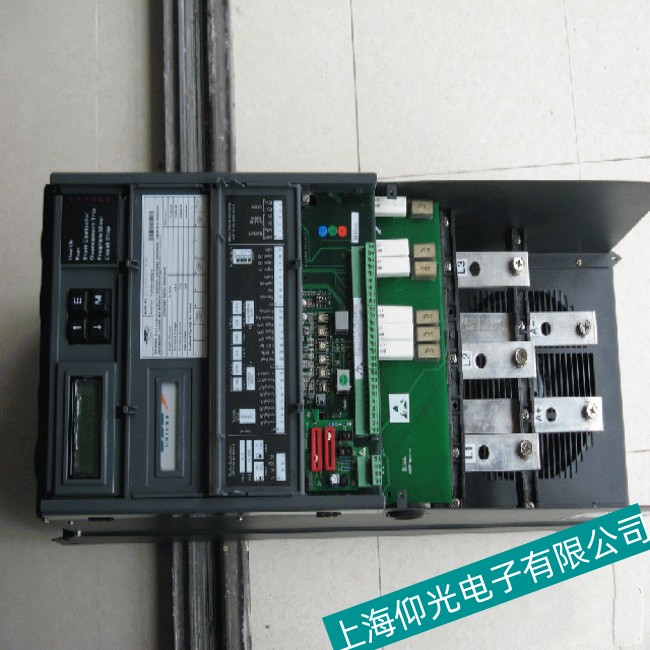 欧陆变频器EV500-0004G-S2-T2显示过压维修/(Ov)代码报警