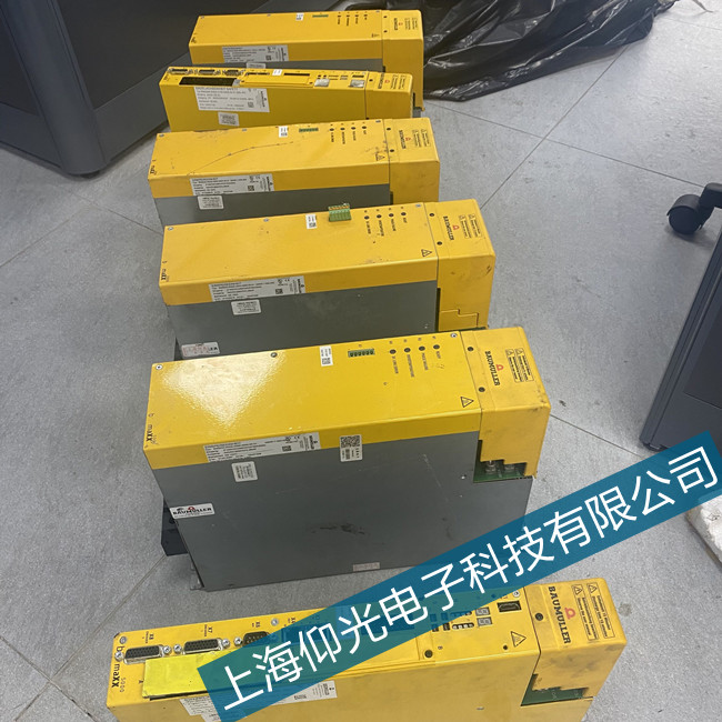BAUMULLER鲍米乐BM3401-L1OOO-AEOOOCB-O控制器修理2028故障代码
