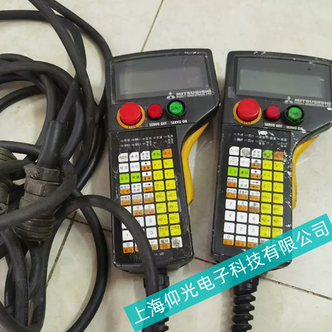 温州市锻造机MITSUBISHI三菱机械手示教器技术维修干货满满