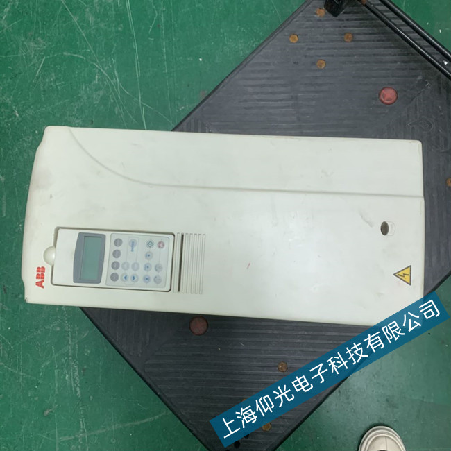 ABB变频器ACS100系列维修报故障代码7121
