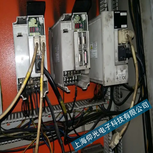 三菱数控系统C64系列输入输出不正常检测维修