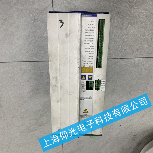 山东科尔摩根伺服驱动器700报警显示F570缺相维修
