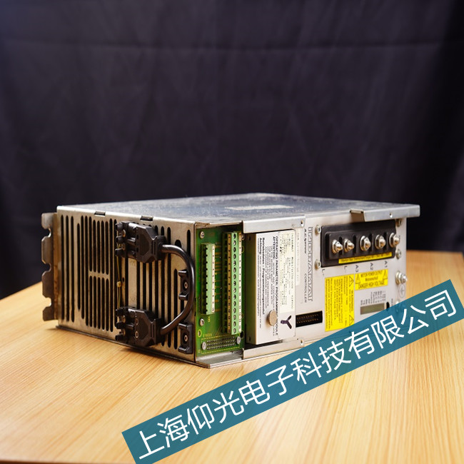 Rexroth博士力士乐SYHNC100控制器C0289报警led灯不亮维修