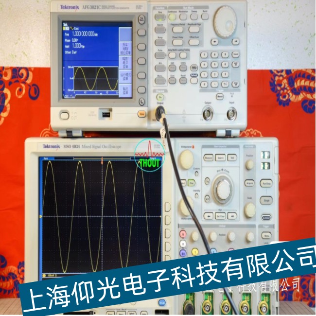 嘉定泰克信号发生器黑屏无显示故障维修方法