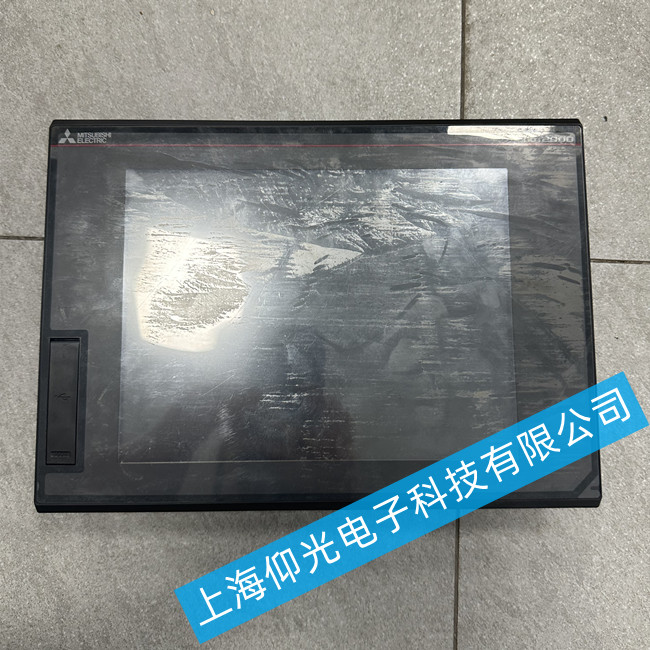 船舶专用三菱触摸屏维修 GT2510-VTBA 花屏故障维修
