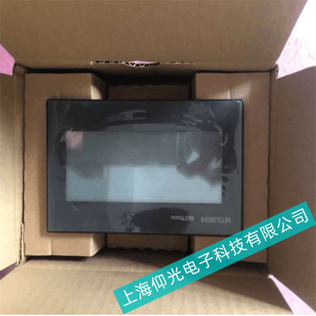 Mitsubishi三菱触摸屏GT1575系列通不上电故障维修方法