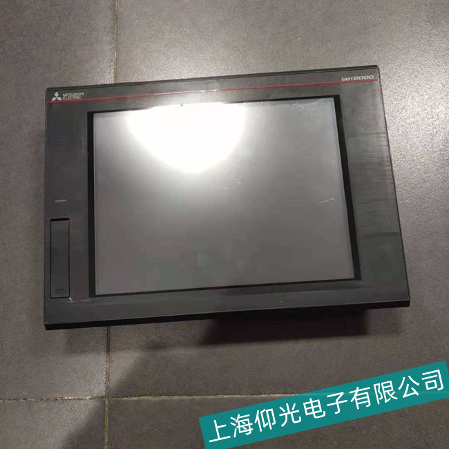 Mitsubishi三菱触摸屏GT1175系列屏幕显示条纹故障如何解决?