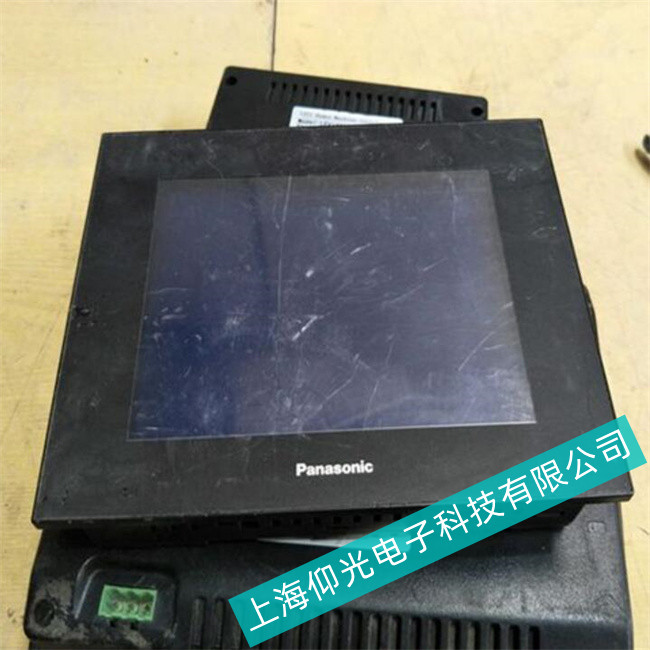 工业机械臂松下显示屏LP-ADP40上电烧保险排除方法