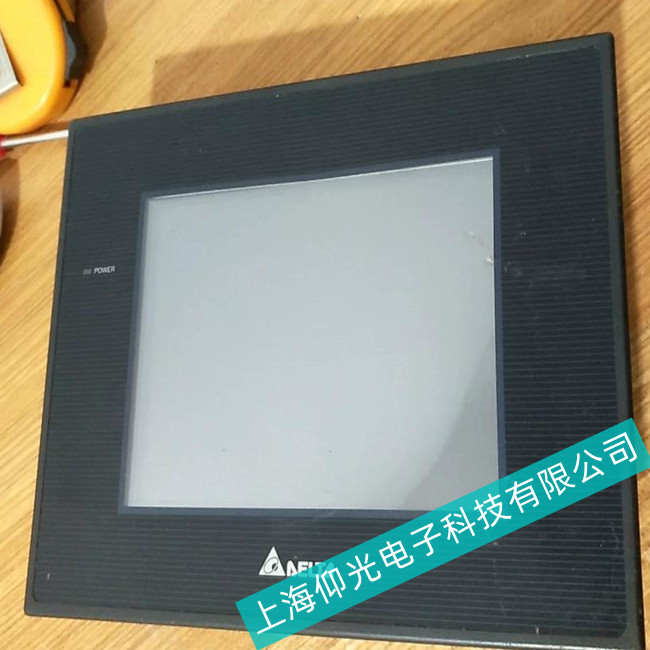 实力公司维修汽车工业台达触摸屏DOP-AS38BSTD触摸死机故障原因