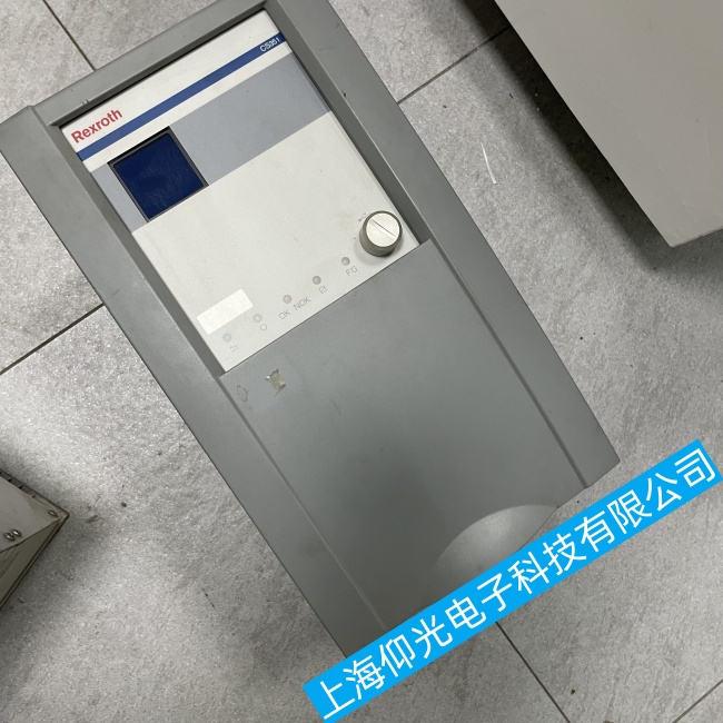 力士乐拧紧控制器CS351E-G IL显示屏无法显示或显示不清晰故障专业维修