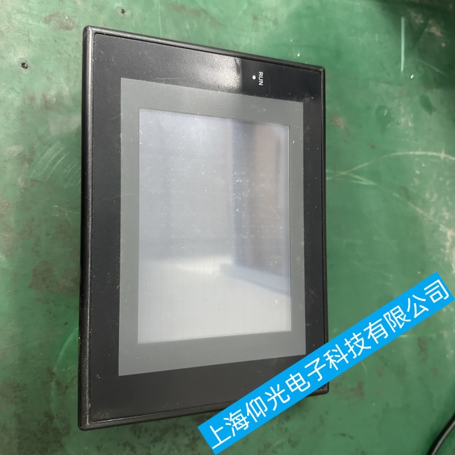 广东欧姆龙触摸屏E32-TC200B4无法进入系统界面故障维修店在哪里