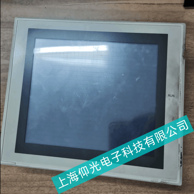 20年经验维修欧姆龙触摸屏NT21系列上电烧保险(罕见故障)