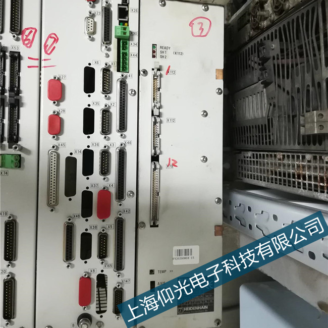 HEIDENHAIN海德汉数控维修系统屏幕上电无显示修理