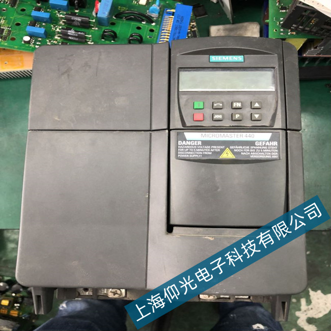 西门子变频器MM4系列出现“e报警”的原因及维修