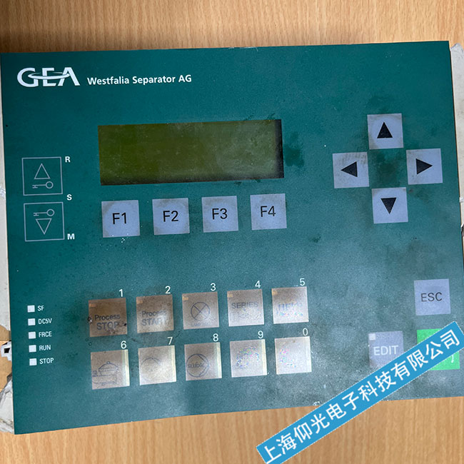 GEA触摸屏无显示黑屏故障-上海仰光提供免费检测