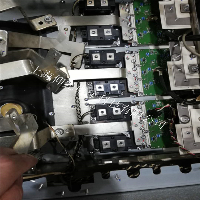 福建一台安n2系列3.7kw变频器过电压故障原因分析及维修案例
