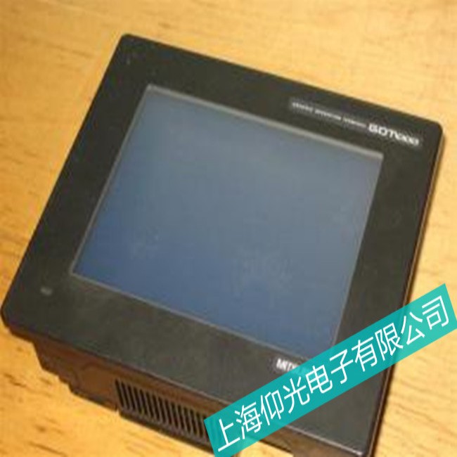 昆山三菱A985GOT触摸屏出现黑屏光暗维修及故障排查思路