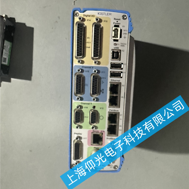 汽车行业奇石乐控制器维修 5847B0无显示故障维修方法