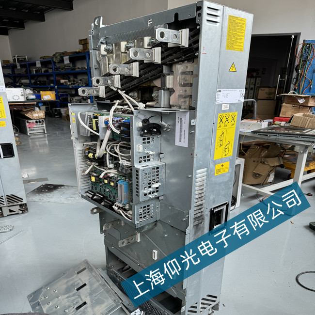 东营ABB ACS880变频器报A6A5无电机数据故障维修专业公司