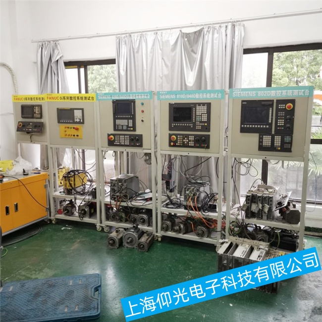 山西马扎克数控系统QT150L开机后停在启动界面不动故障维修