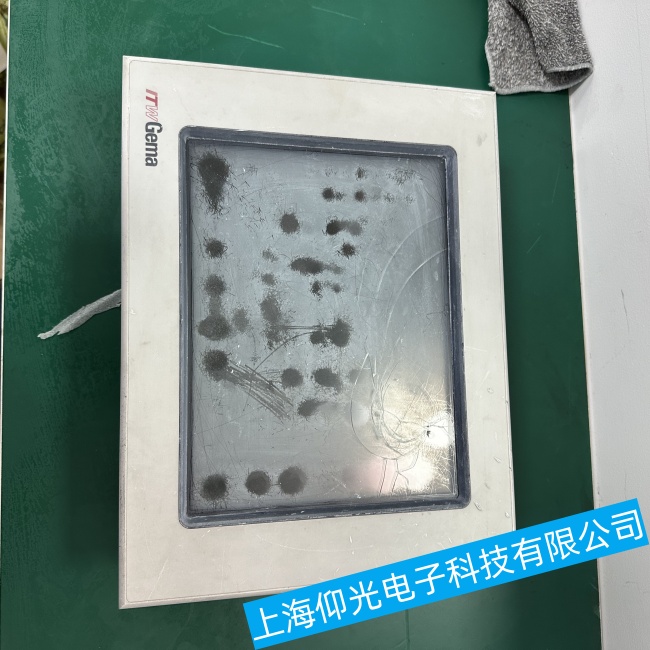 长沙伊顿触摸屏MC2-440-12TSB-1-1K无法进入操作系统界面故障维修技术精湛