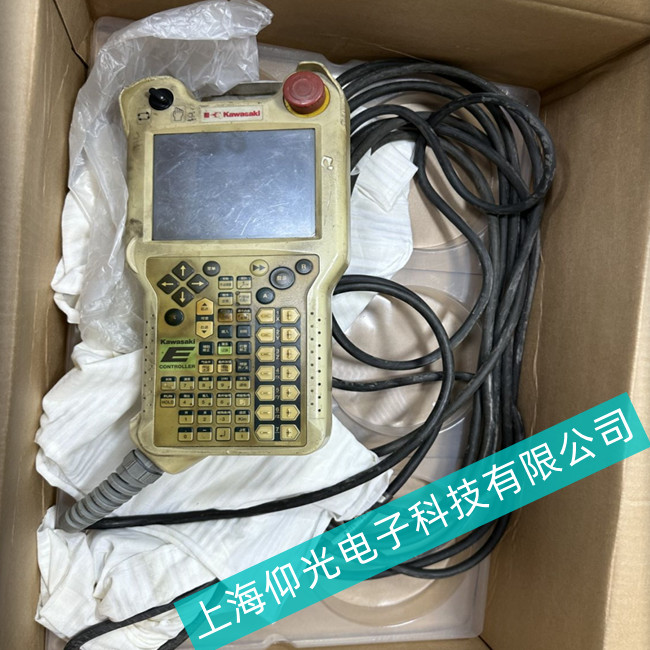 平湖汽车公司焊接机Kawasaki川崎机器人示教器无背光维修地址