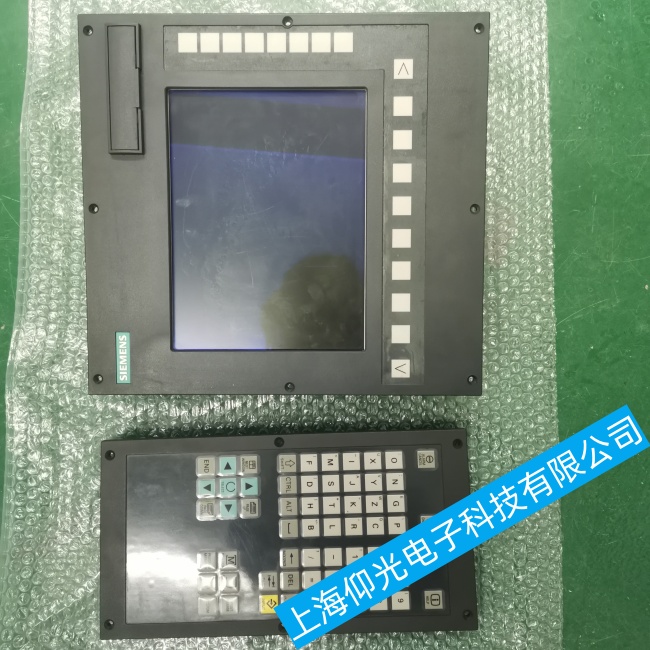 江苏西门子数控系统SINUMERIK 840D sl在开机后停留在启动界面不动故障维修技巧