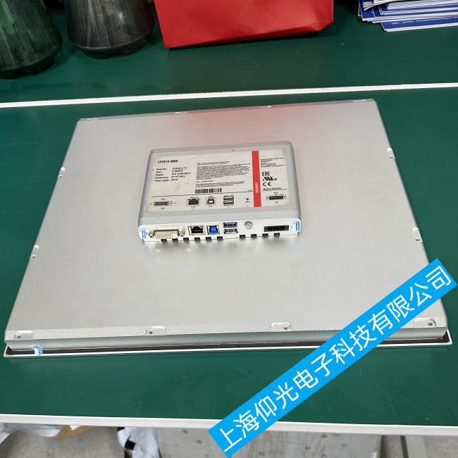 常州倍福触摸屏C3320-0070在通电几分钟后屏幕变成蓝屏故障维修处理过程