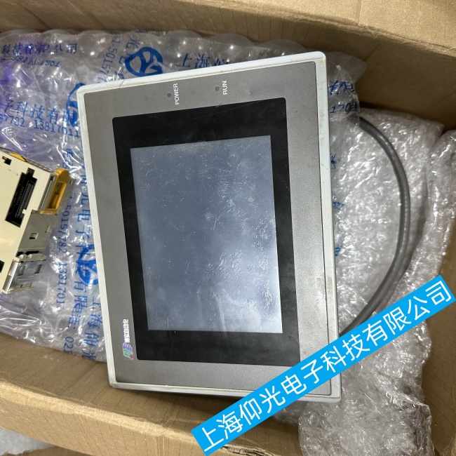 宜昌斯美特触摸屏GD17n-BST2E-C0液晶屏显示竖条横条多画面故障维修公司