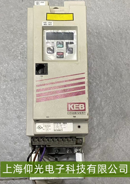 �Ʊ�07F51B-30A��Ƶ��Ƿѹ����ά�޲���