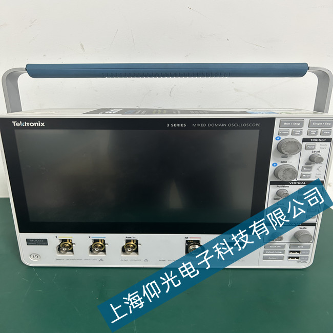 泰克 MDO32 混合域信号示波器显示屏问题维修处理方法