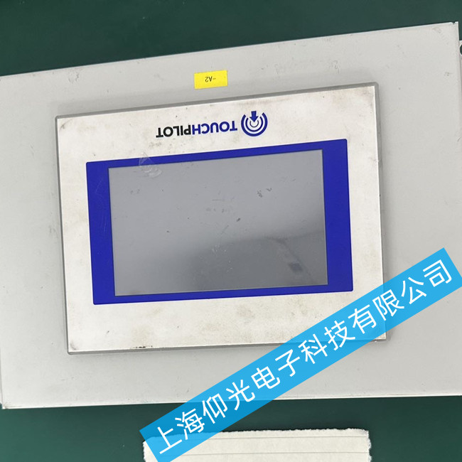 开利触摸屏维修SCG-SR触摸屏有电源但是不亮怎么办