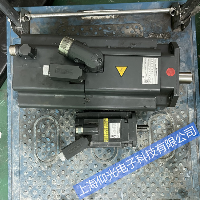 西门子伺服电机维修1FT7062-1AF71-1MH1报警显示A05002故障维修