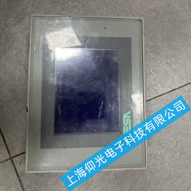意萨触摸屏维修YT505W00000白屏故障维修方法